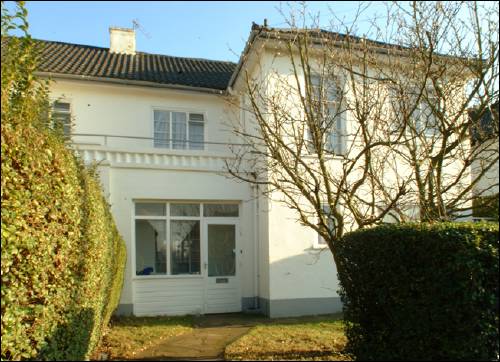 052 Ossulton Way